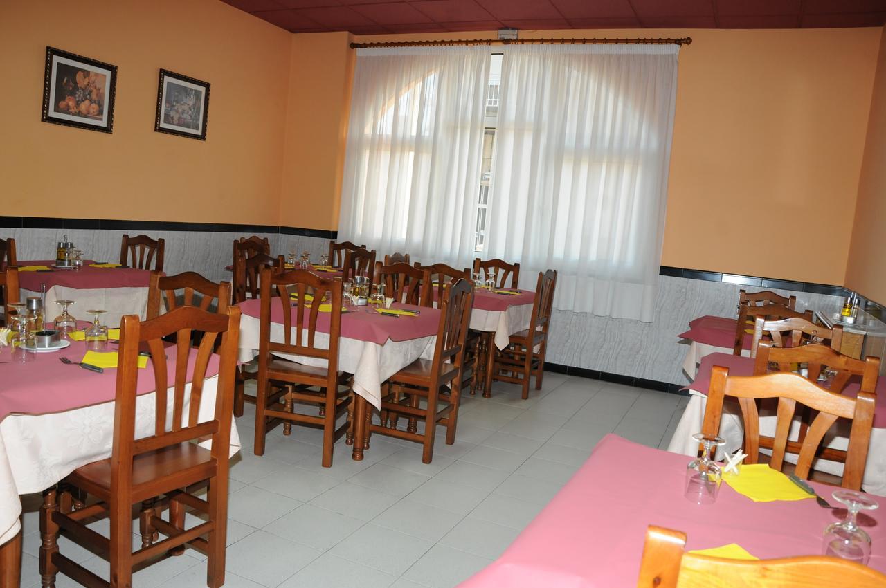 Hostal La Torre II Puente de Domingo Florez Eksteriør billede