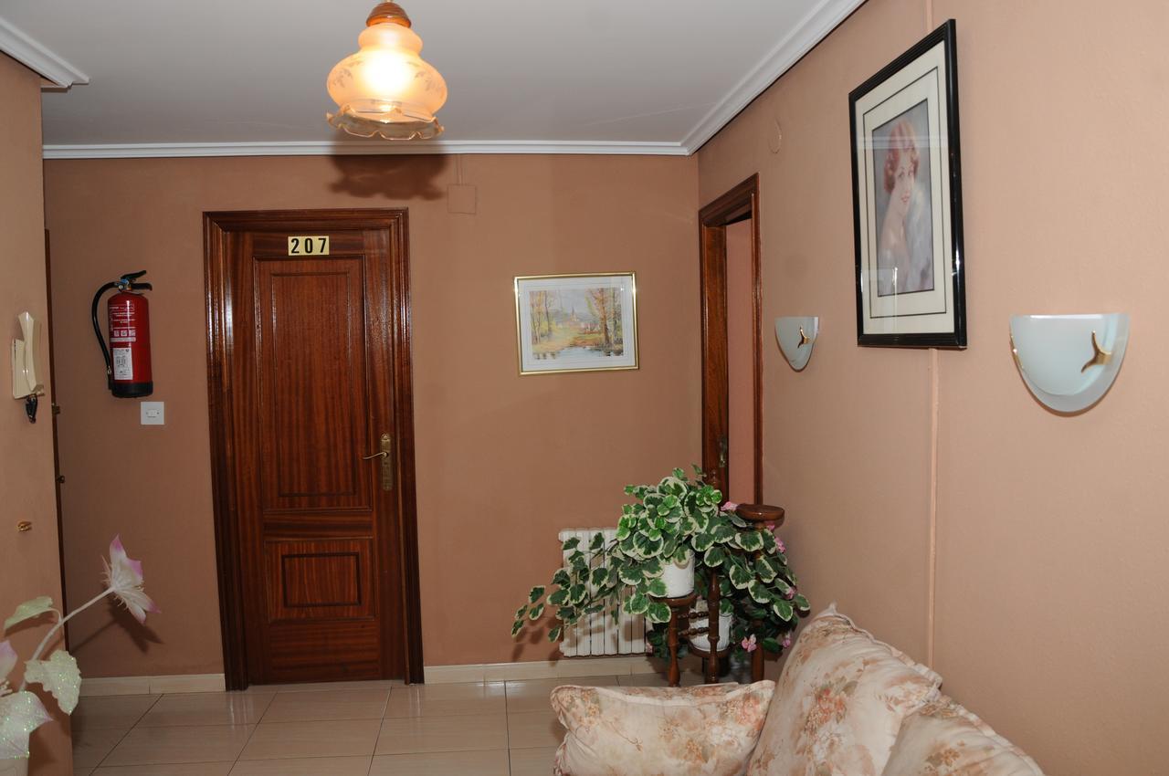 Hostal La Torre II Puente de Domingo Florez Eksteriør billede